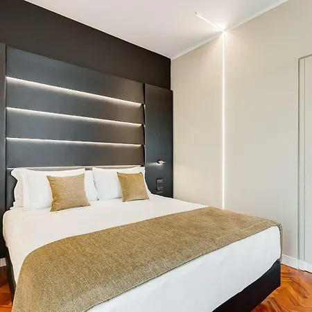 Frattina High-end Apartament