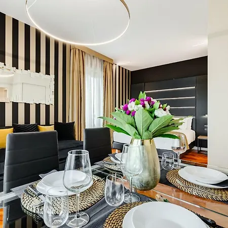 Frattina High-end Apartamento *