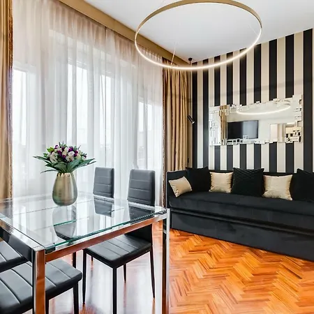 Διαμέρισμα Frattina High-end