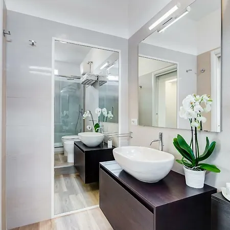 Apartamento Frattina High-end Roma